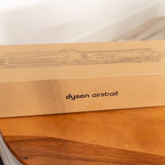 Dyson Airstrait Hair Straightener Flat Iron Nickel Copper - Used Once - Picture 5 of 6